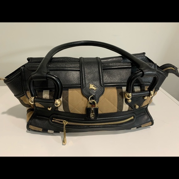 Burberry Bag - Picture 2 of 9